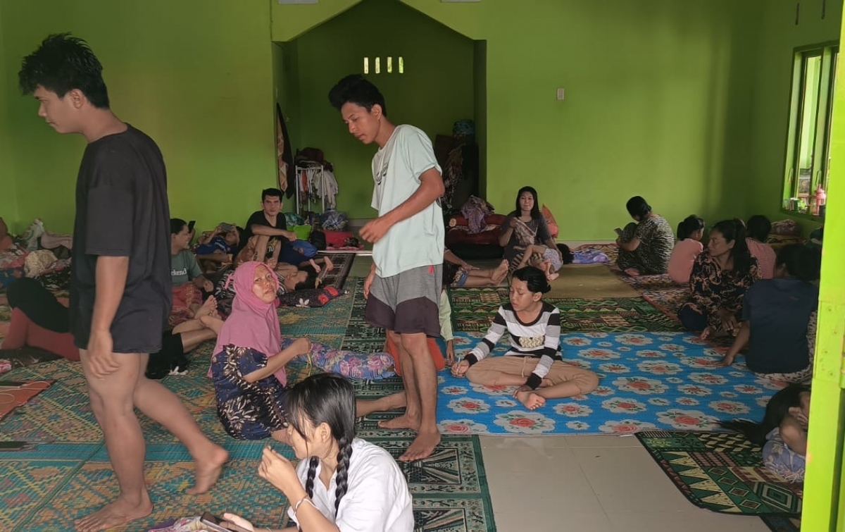 Pengungsi Korban Banjir di Sergai Butuh Selimut dan Obat-obatan