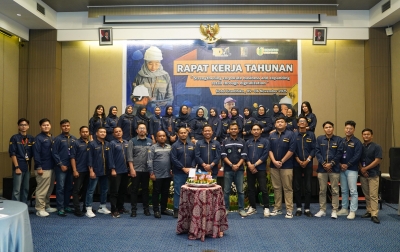 Tiket Express Ramaikan Pasar Jasa Kirim