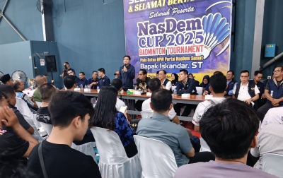 Turnamen Badminton NasDem Cup 2025 Dibuka, Rico Waas: Harlah Tahun Ini Paling Mengena di Hati