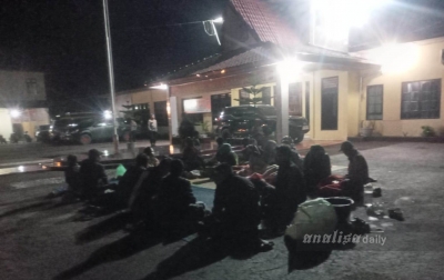 Takut Diserang, Puluhan Warga Mengungsi ke Polres Dairi