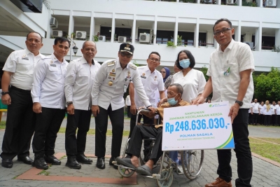 Inovasi Perlindungan Jamsostek: Wali Kota Medan Raih Penghargaan BPJS Ketenagakerjaan atas Program 'Empowering Kepling'