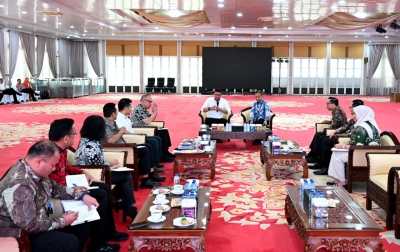 Hindarkan ASN dari Judol, Gubernur Bobby Nasution Akan Gandeng OJK untuk Melatih ASN Terjun ke Pasar Modal