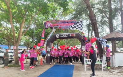 Ratusan Peserta Ramaikan Virtual Run & Powerfit dalam Rangka Hari Ibu di Pantai Cermin