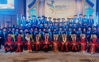 Politeknik LP3I Medan Wisuda 119 Lulusan