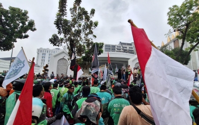 Kontroversi Regulasi Ojek Online: Saat Kemnaker Berdiskusi, Gelombang Penolakan Menguat di Banyak Kota