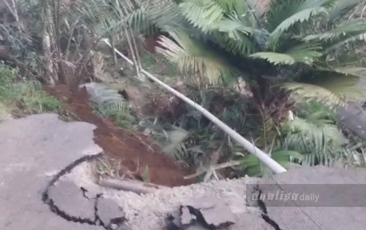 Ruas Jalan Sihopur–Siaporik Amblas, Akses Warga Terganggu