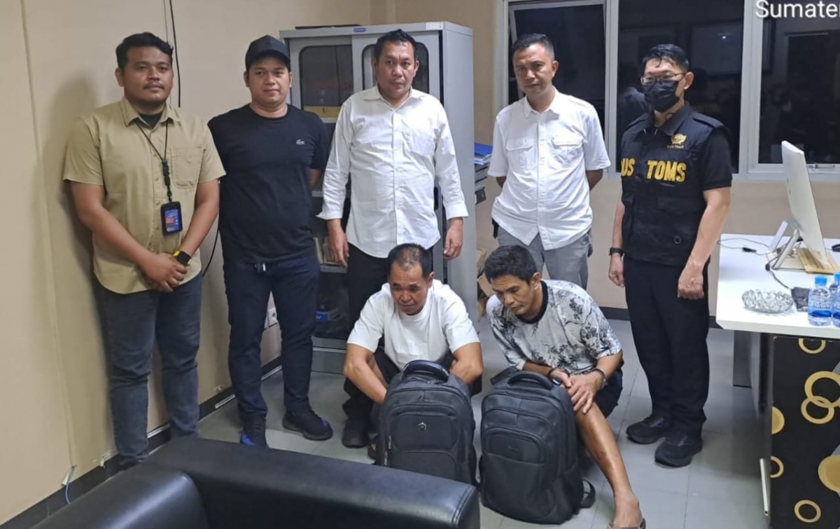 2 Warga Binjai Ditangkap Hendak Selundupkan 1,4 Kg Sabu