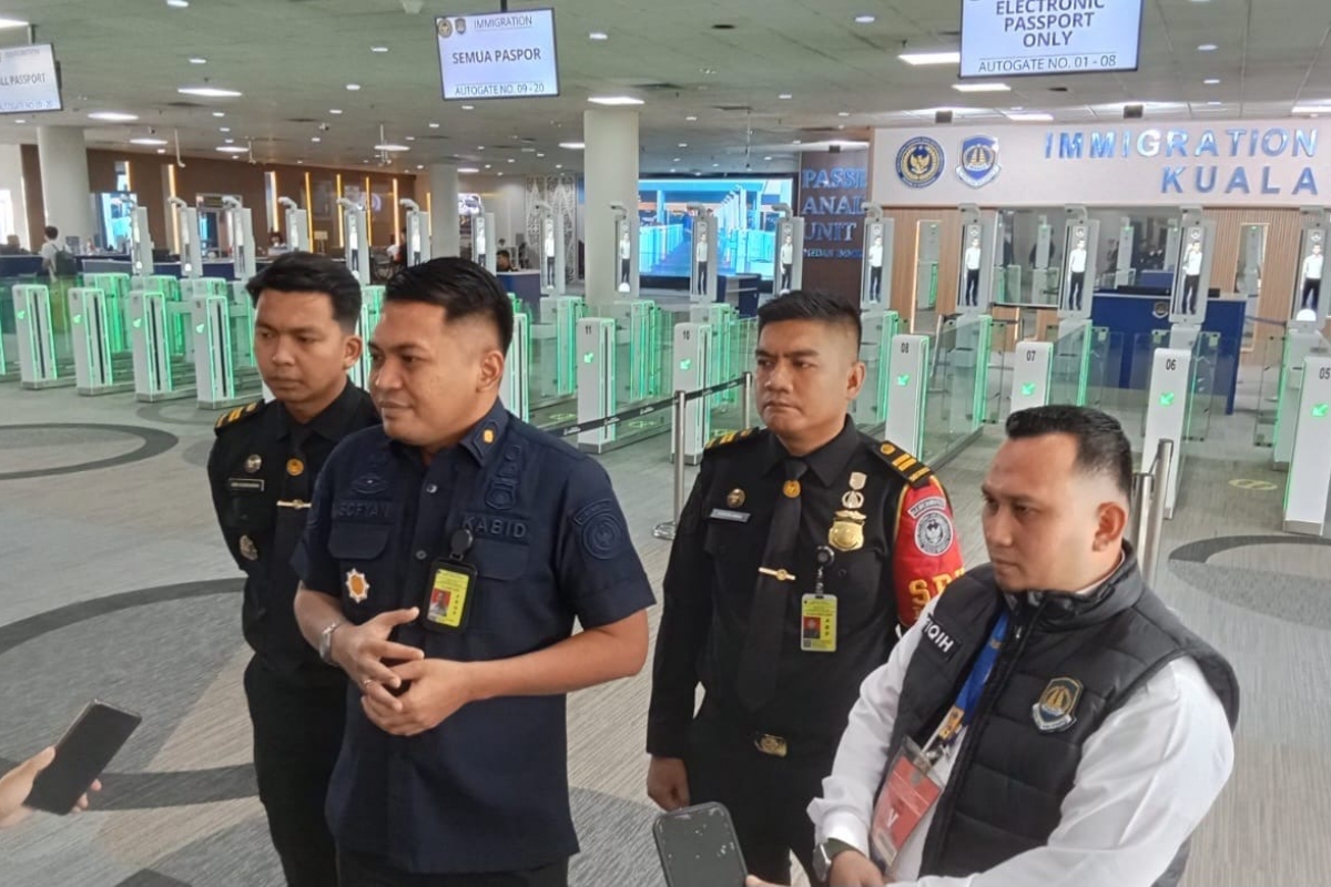 Jelang Nataru, Imigrasi Siap Antisipasi Lonjakan Penumpang Kedatangan Luar Negeri