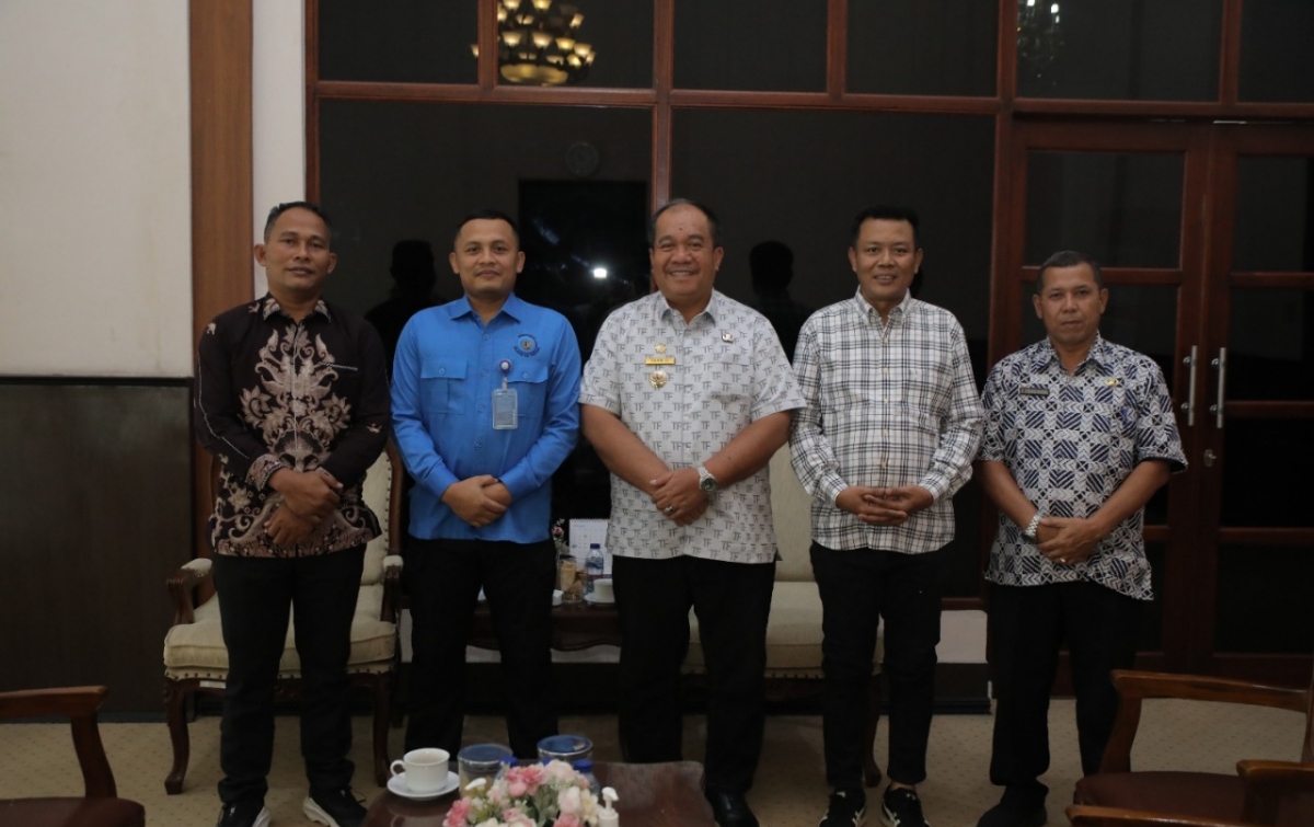Bupati Asahan Terima Kunjungan Staf Khusus Kementerian Kelautan dan Perikanan RI