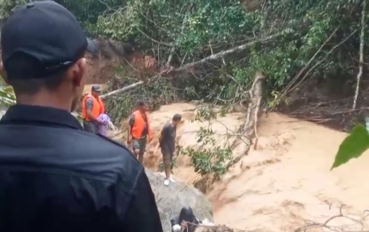 Warga Tolang Julu Tewas Hanyut di Sungai Aek Siondop