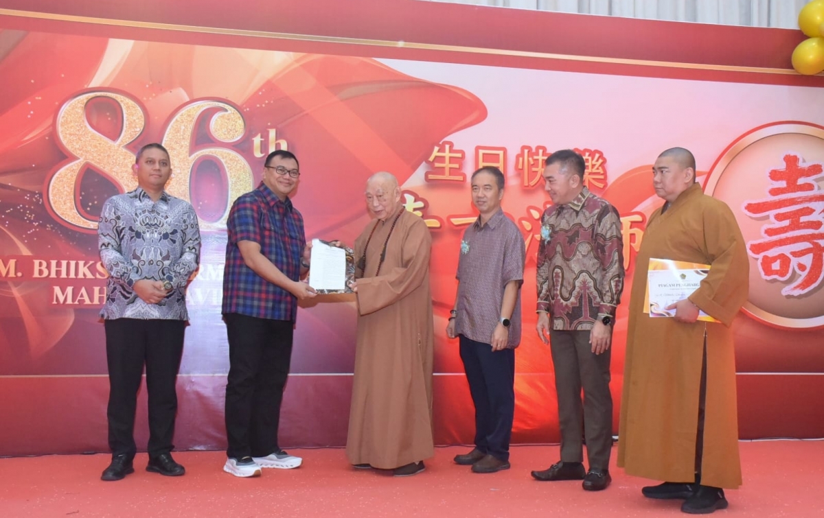 Bupati Deli Serdang Tetapkan Vihara Buddha Loka Sebagai Daya Tarik Wisata Rohani