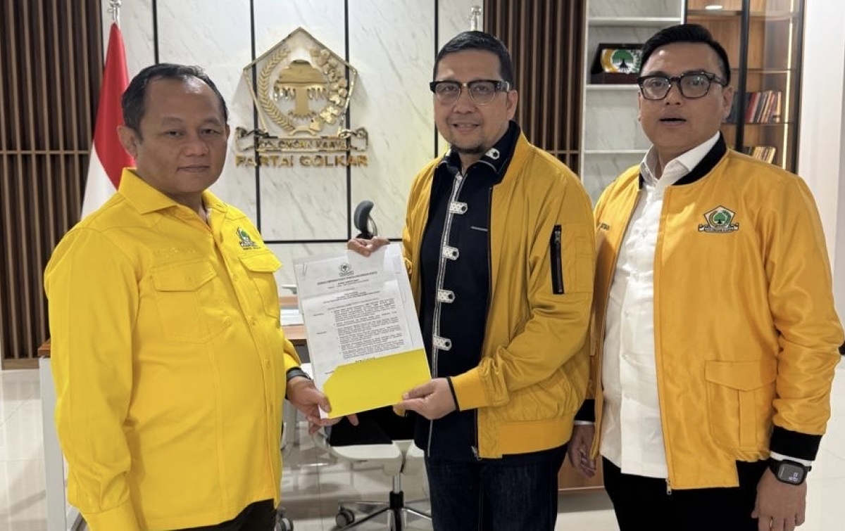 Ahmad Doli Kurnia Terima SK Plt Ketua Golkar Sumut
