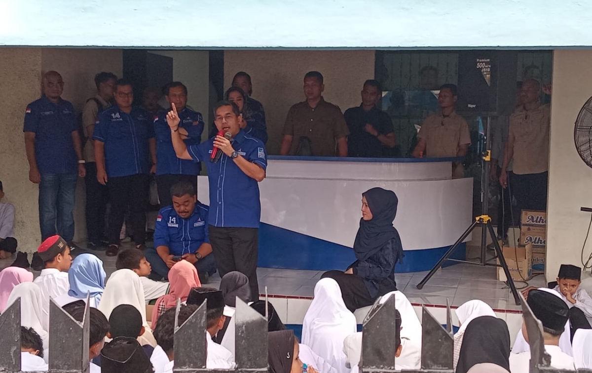Wujud Nyata ‘Peduli dan Berbagi’, Demokrat Sumut Santuni Ratusan Anak Yatim Usai Rakerda