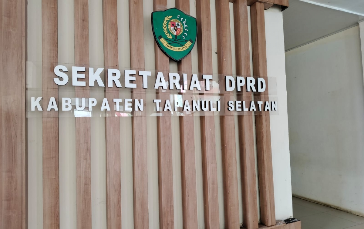 Sudah Inkracht dan Di-PAW, Eddi Sullam Tetap Muncul di Paripurna DPRD Tapsel