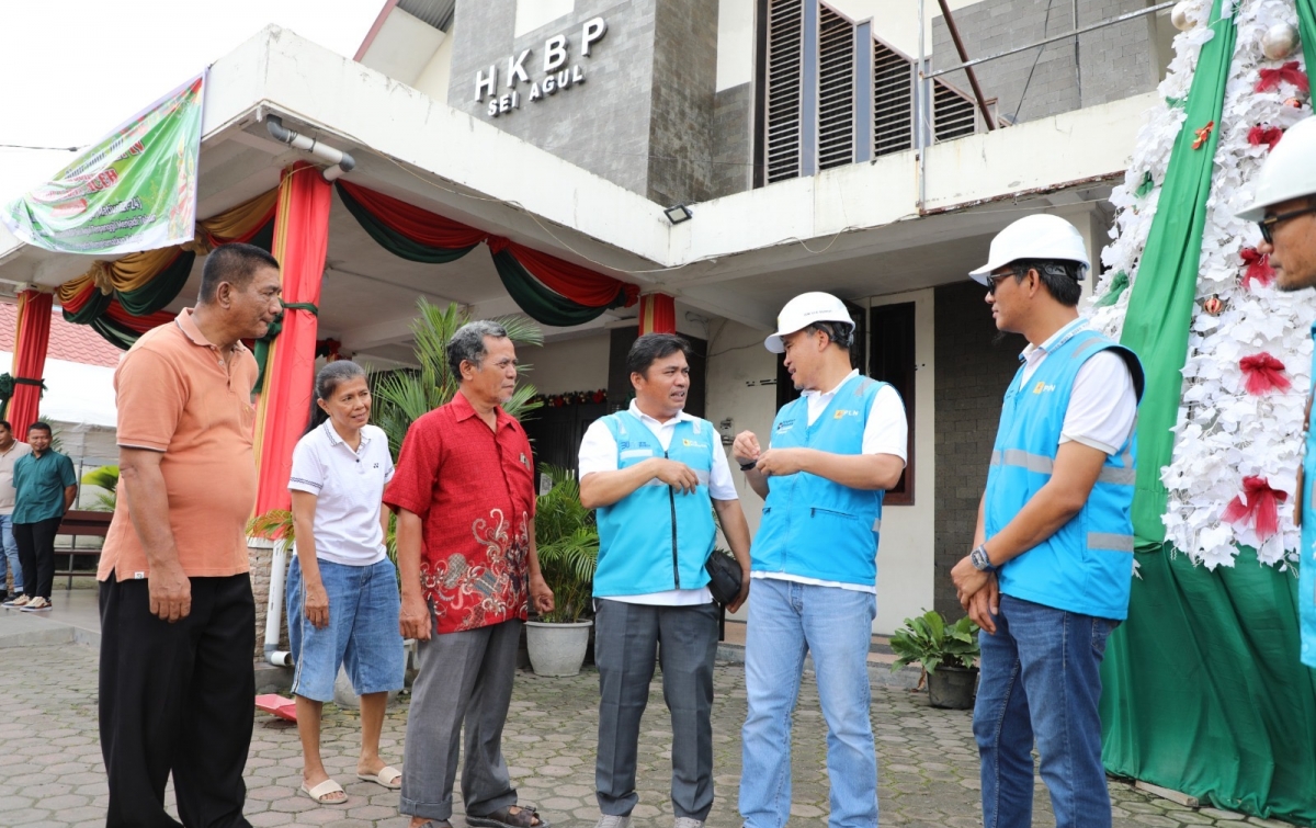 Hadirkan Terang di Malam Kudus, PLN Sumut Pastikan Ibadah Natal Tanpa Kedip