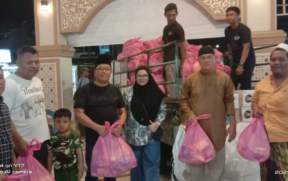 BKM Baiturrahmah-STM Al Mustofa Aksi Sosial ke Aceh Tamiang