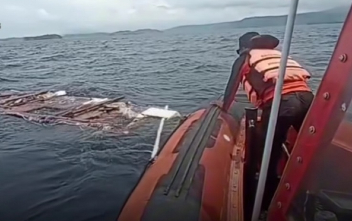 Tim SAR Perluas Pencarian 4 WNA Spanyol Hilang dalam Kecelakaan Kapal di Labuan Bajo