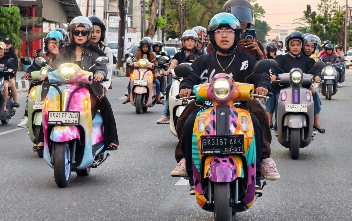 Yamaha Manjakan Geng Classy Lewat Kegiatan Touring Jalan-Jalan Sore