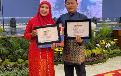 SMK Negeri 1  Huristak Palas Raih Juara I Guru Inspiratif