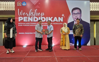 Hadapi AI di Kelas, Sofyan Tan Minta Guru Tetap Jadi Sumber Utama Pembelajaran