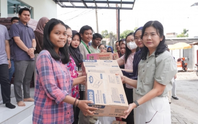 Bentuk Kepedulian ST Bhinneka, Mahasiswa dan Dosen Terdampak Banjir Diberikan Bantuan