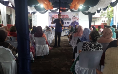 Sosialisasikan Perda Persampahan: Afif Abdillah Ingatkan Warga Jangan Buang Sampah ke Parit