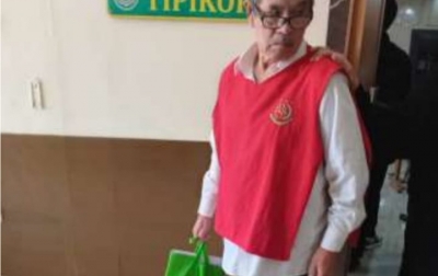 Tipu Korban Pakai 'Name Tag' Kemendikbud  Pensiunan Disnakertrans Divonis Dua Tahun Tiga Bulan