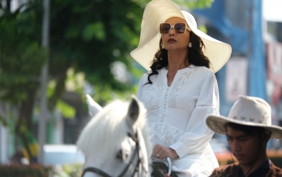 Sold Out di Medan dan Lampung, Film ‘Mertua Ngeri kali’ Tambah Layar!