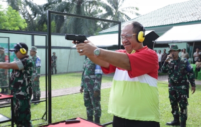 Bupati Asahan Bersama Forkopimda Ikuti Eksibisi Menembak Executive 2025