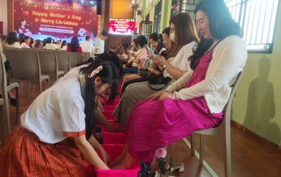 Suasana Haru Warnai Perayaan Hari Ibu & Christmas Day 2025 di Sekolah Nanyang Zi Hui