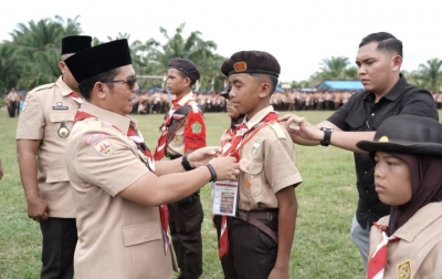 Bupati Palas Buka Perkemahan Jambore di Tor Sipiramanuk