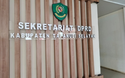 Sudah Inkracht dan Di-PAW, Eddi Sullam Tetap Muncul di Paripurna DPRD Tapsel