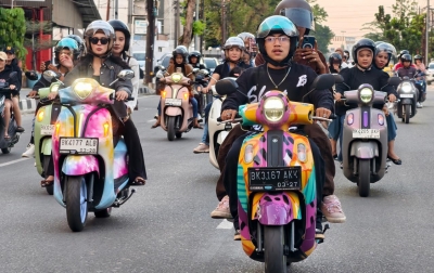 Yamaha Manjakan Geng Classy Lewat Kegiatan Touring Jalan-Jalan Sore