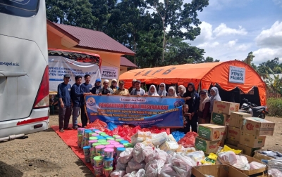 Program SANTANA Salurkan Bantuan Logistik untuk Warga Terdampak Banjir di Desa Tandihat Tapanuli Selatan