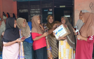 Dari Abon hingga Rendang, Produk Nasabah PNM Disalurkan untuk Masyarakat Terdampak Bencana di Sumatera