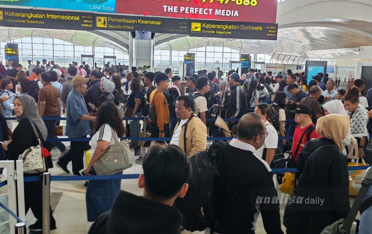 Bandara Kualanamu Dipadati Penumpang pada Awal Tahun 2026