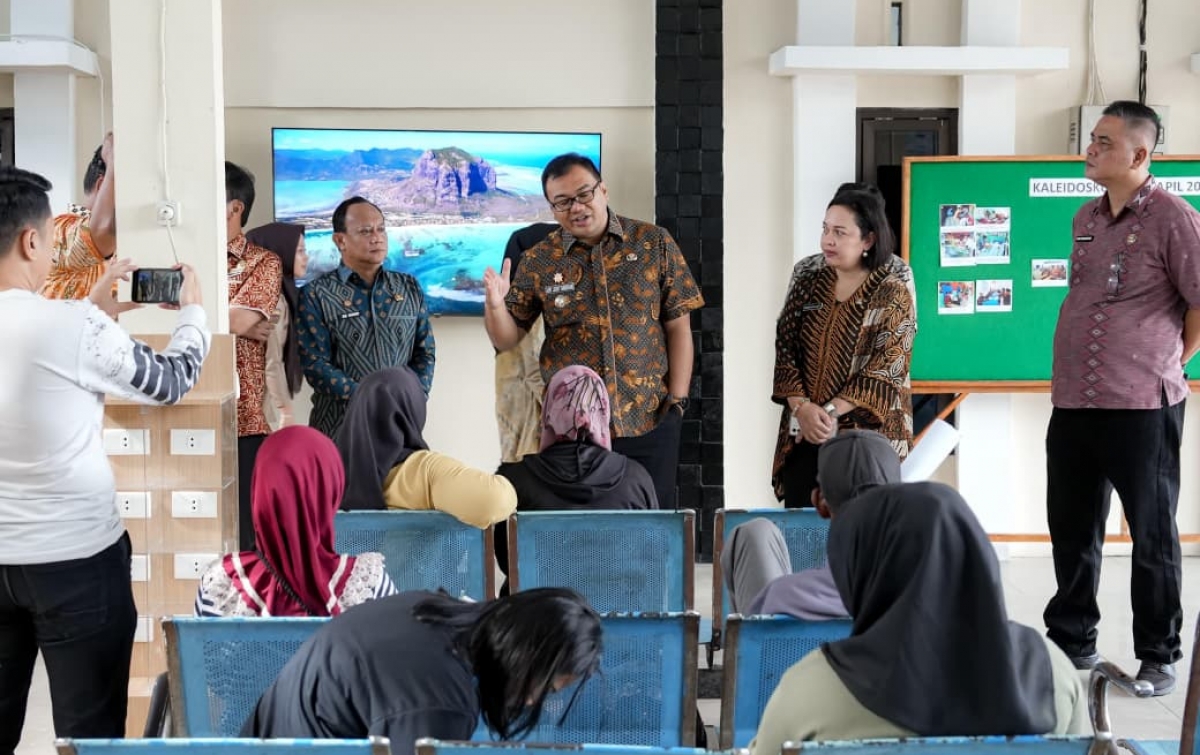 Hari Pertama Kerja Pascalibur Tahun Baru 2026: Bupati Sidak Dinas Dukcapil, PMPTSP, dan Pasar Bakaran Batu