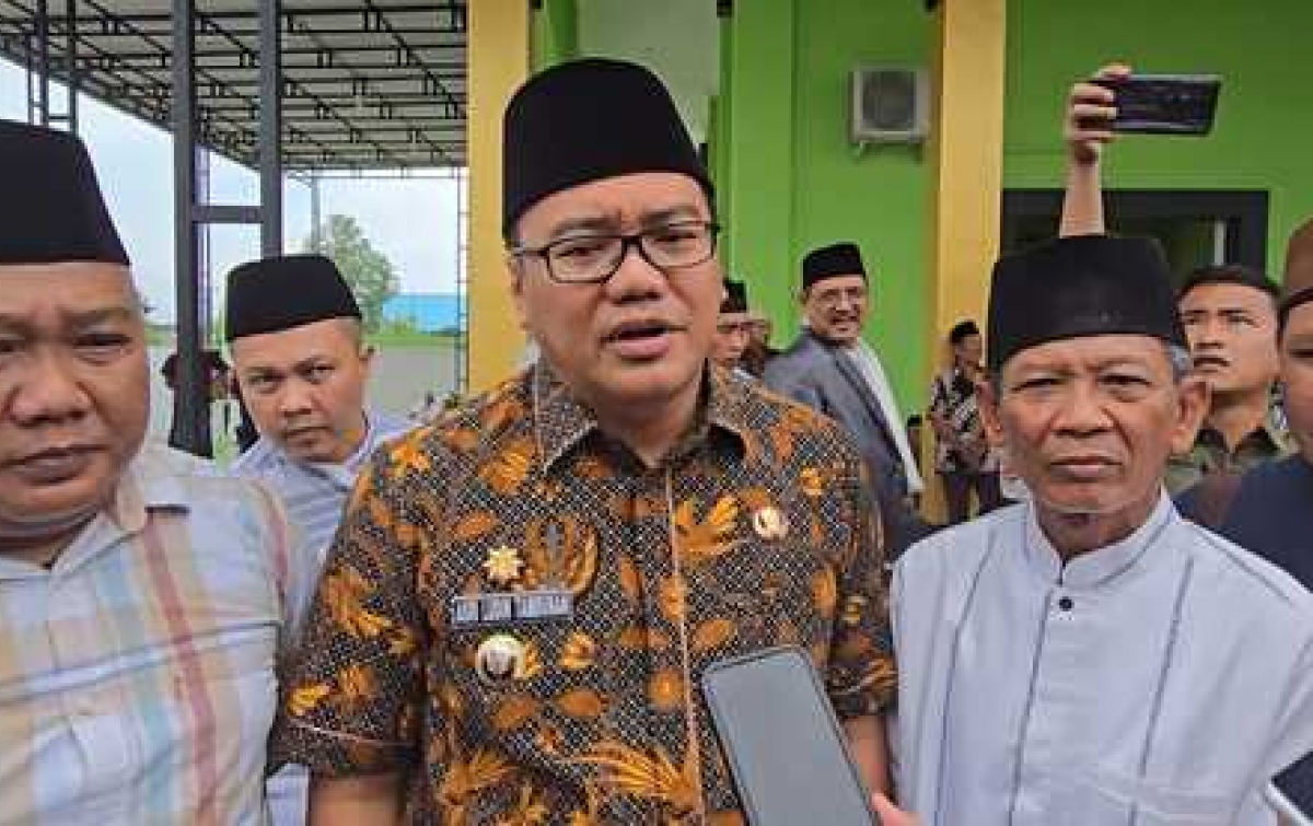 Hadiri Salat Jumat Perdana, Bupati: Tugas Kita Memakmurkan Masjid