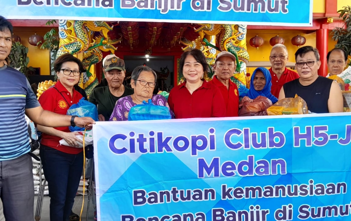 ICBC Kerja Sama Citikopi H–5–J–5 Kembali Salurkan Ratusan Paket Sembako di Medan Barat