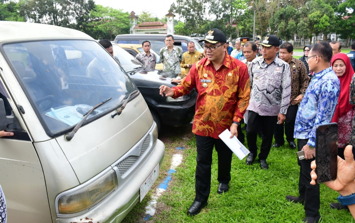 Pemkab Deli Serdang Lelang Mobil Dinas