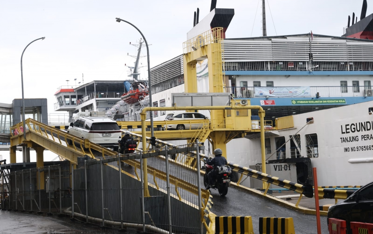 Angkutan Nataru, ASDP Layani 3,4 Juta Penumpang dan 850 Ribu Kendaraan