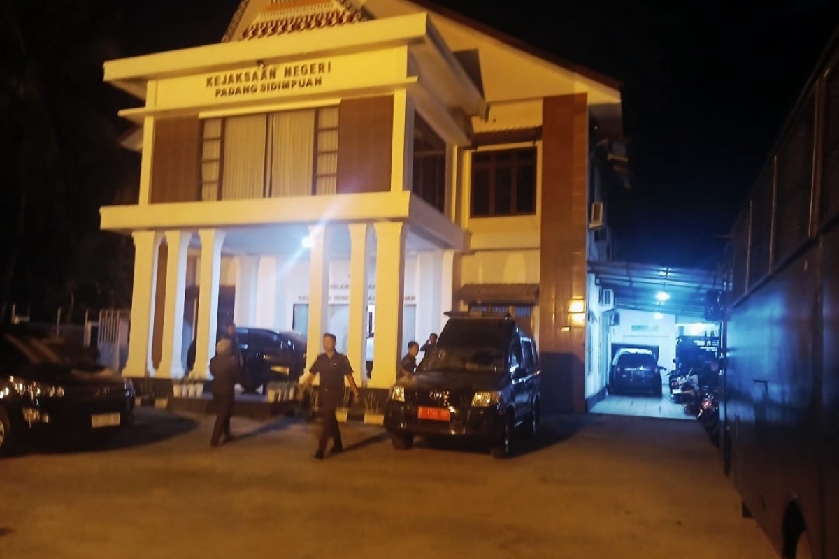 Kejari Padangsidimpuan Catat Kinerja Gemilang Sepanjang 2025, Serapan Anggaran Tembus 102,19 Persen