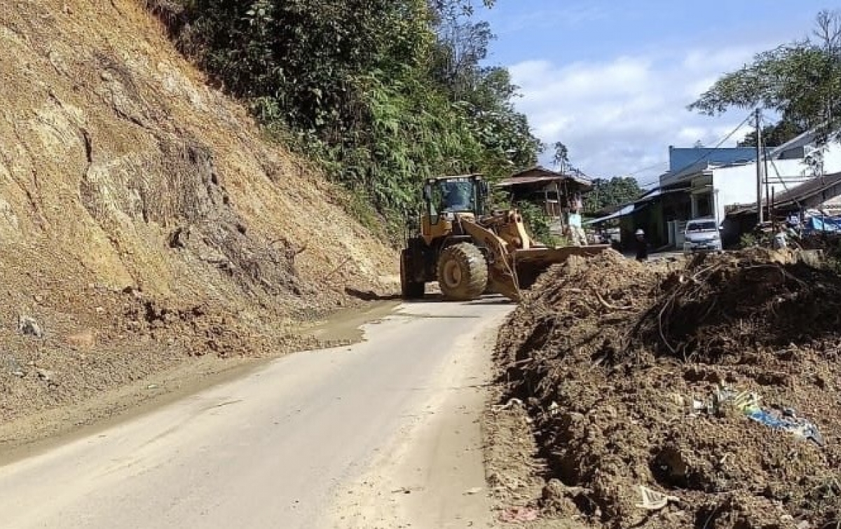 Aksi Cepat Kementerian PU & Hutama Karya: Pulihkan Jalur Maut Tarutung–Sibolga Pasca-Bencana