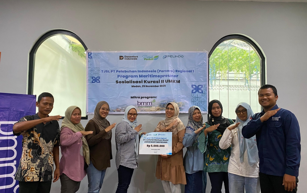 Pelindo Salurkan Bantuan Modal Usaha Kepada 9 UMKM Lolos Kurasi