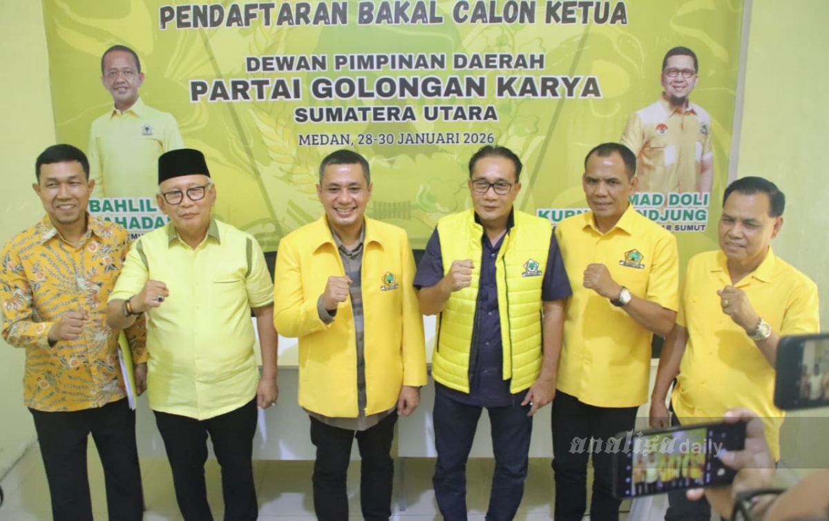 Borong Dukungan 30 Kabupaten/Kota, Andar Amin Kembalikan Formulir Pendaftaran Bakal Calon Ketua Golkar Sumut