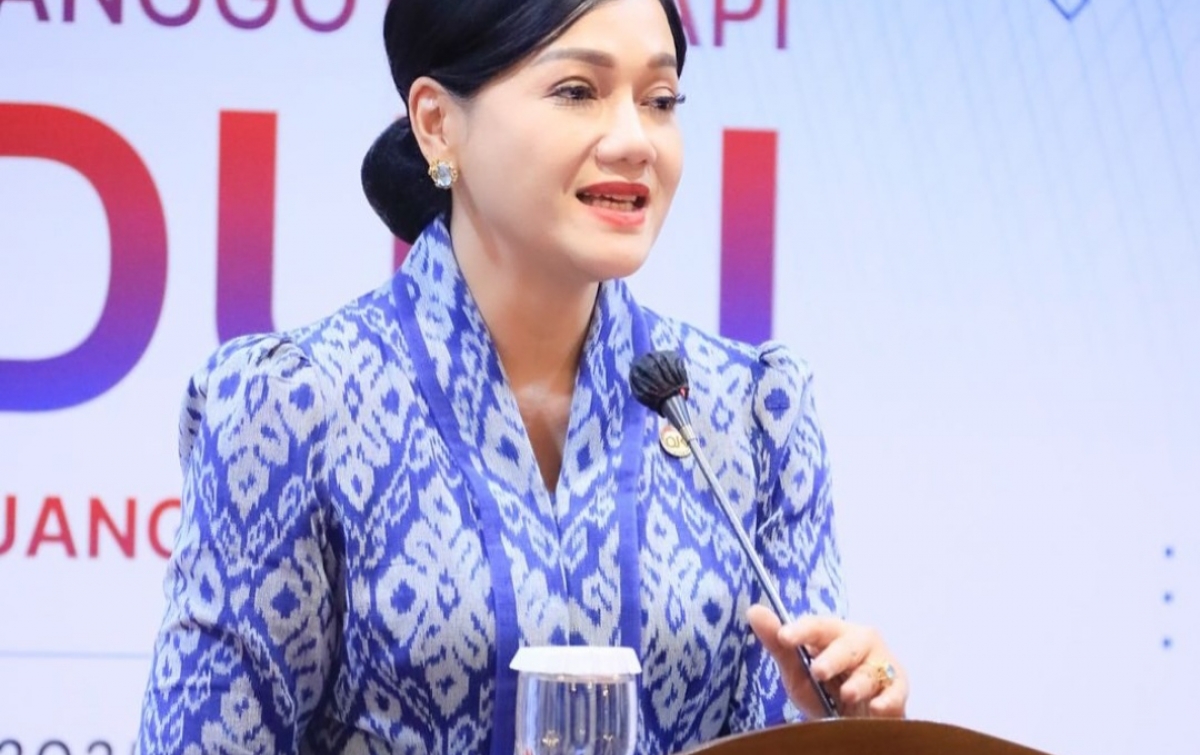 Friderica Widyasari Ditunjuk Jadi Ketua dan Wakil DK OJK