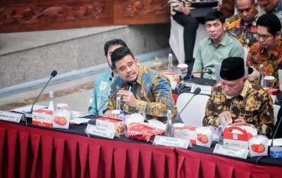 Targetkan Warga Kembali ke Rumah Sebelum Ramadan, Bobby Nasution Kebut Perbaikan Pascabencana