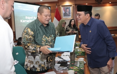 RDPU BAP DPD-Kemenhut, Senator Penrad Siagian Tegaskan Desa Bukan Masuk Kawasan Hutan