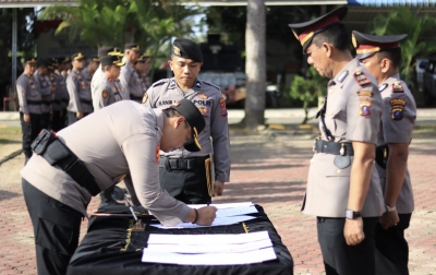 Kapolres Langkat Pimpin Upacara Sertijab Kabab, Kasat dan Kapolsek