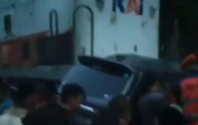 KA Sribilah Utama Vs Minibus di Tebing Tinggi, KAI Sumut: Utamakan Keselamatan di Perlintasan Sebidang